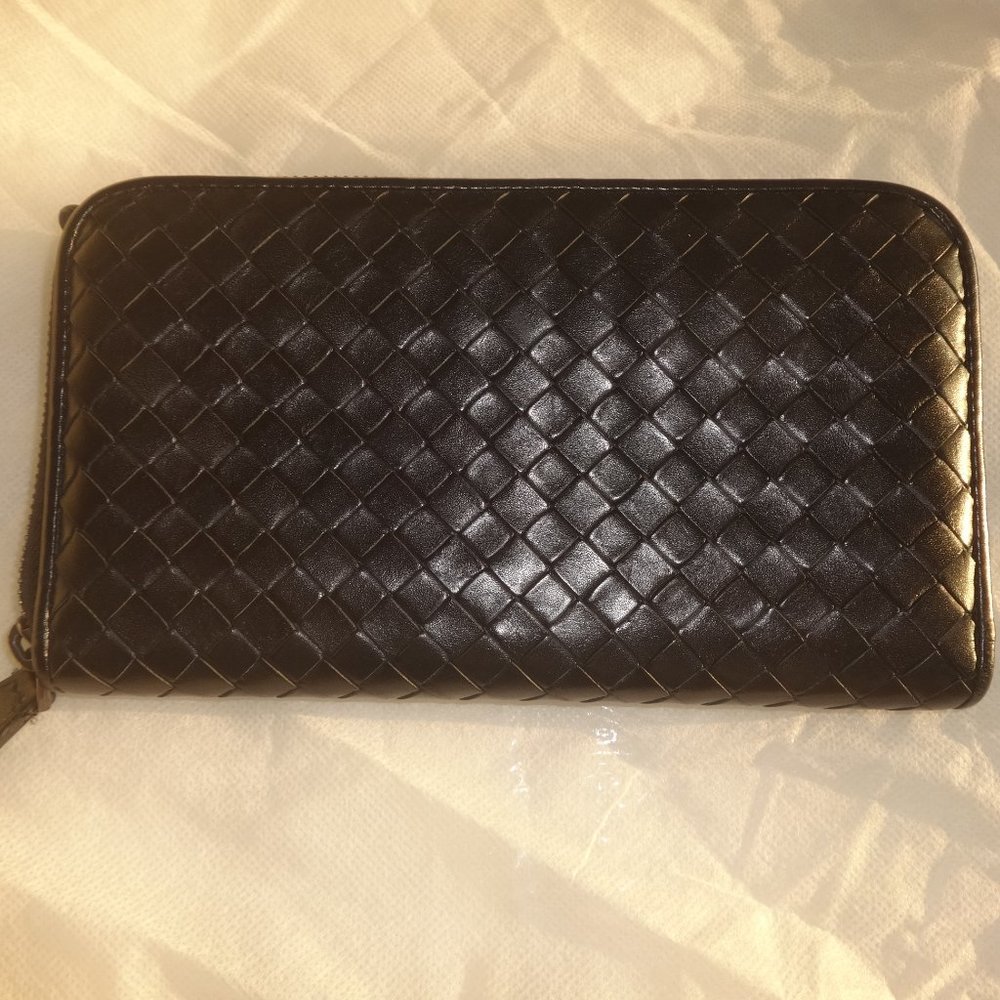Bottega Veneta Intrecciato Continental Wallet
